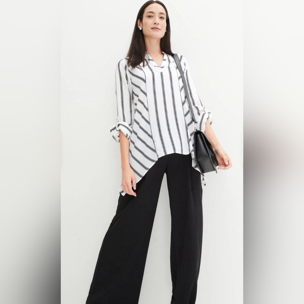 Chicos women 2/L pullover tunic blouse 3/4 sleeve vneck asymmetrica stripe prepp